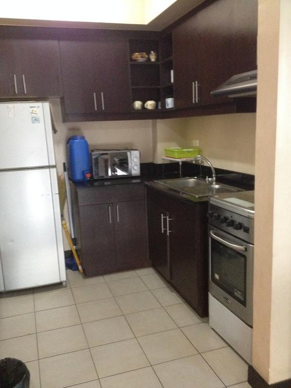 Al-Fayed Property Manila Ngoại thất bức ảnh